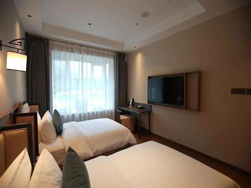 ***  Feronia Hotel Taihang Xiyagou Tourist Area Nanhekou China